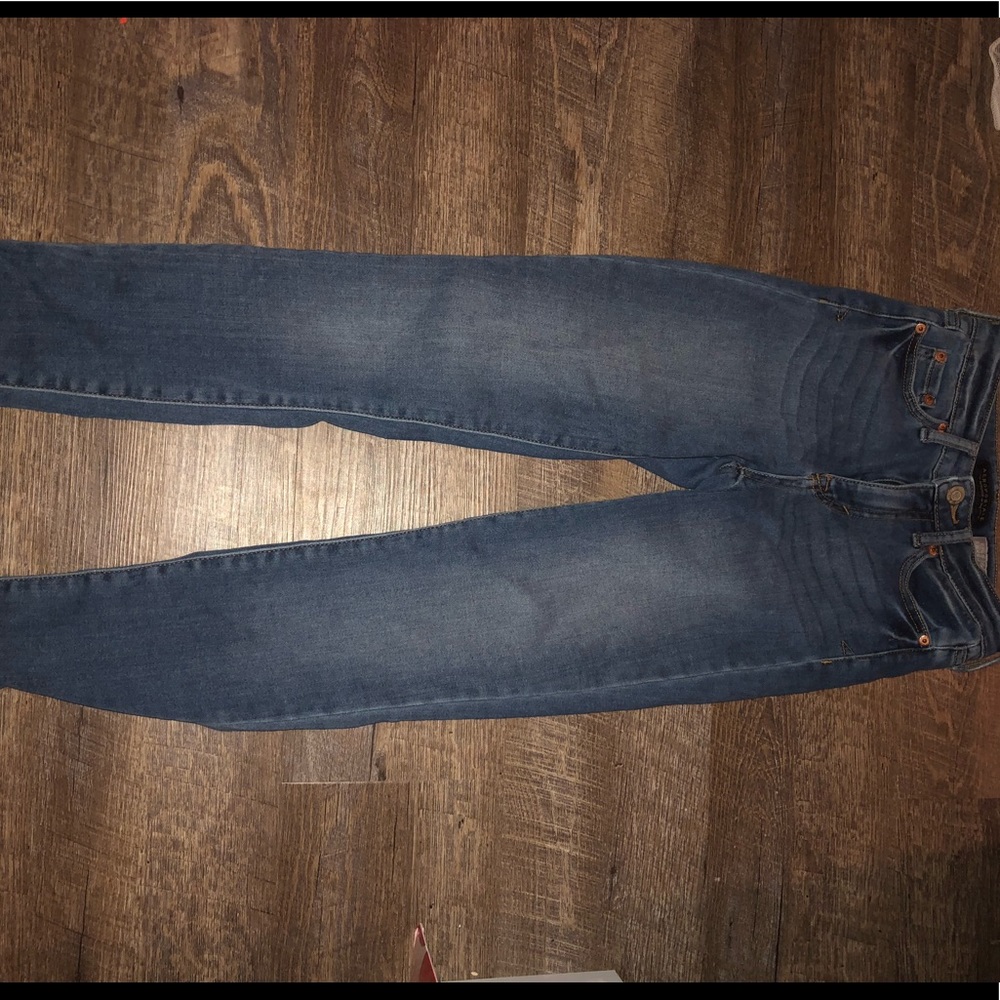 High waisted angle jegging!